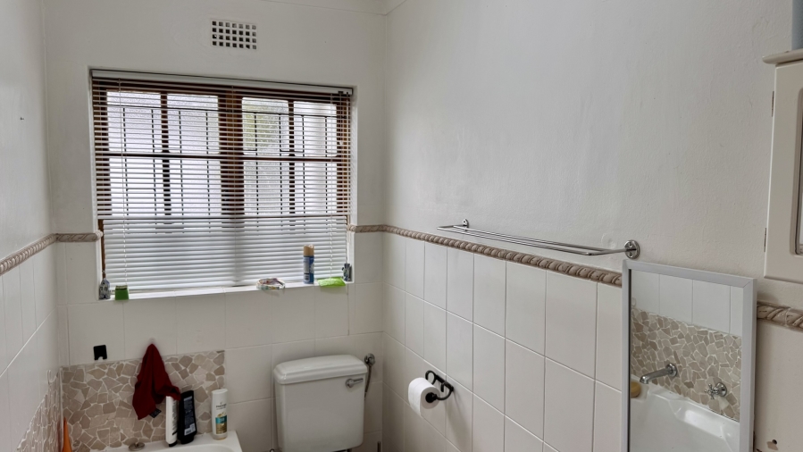 3 Bedroom Property for Sale in Kirstenhof Western Cape